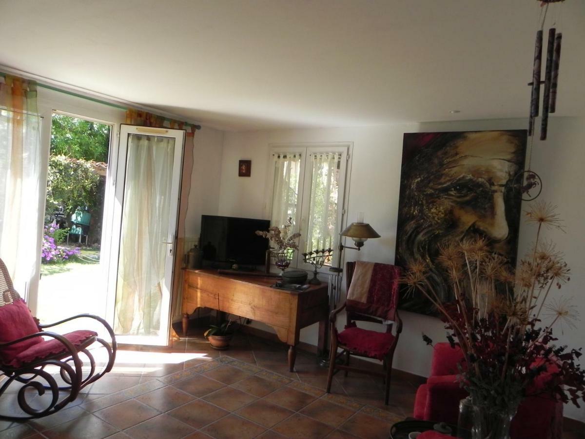 B&B Le Clos Des Vignes Saint Raphael Exterior foto